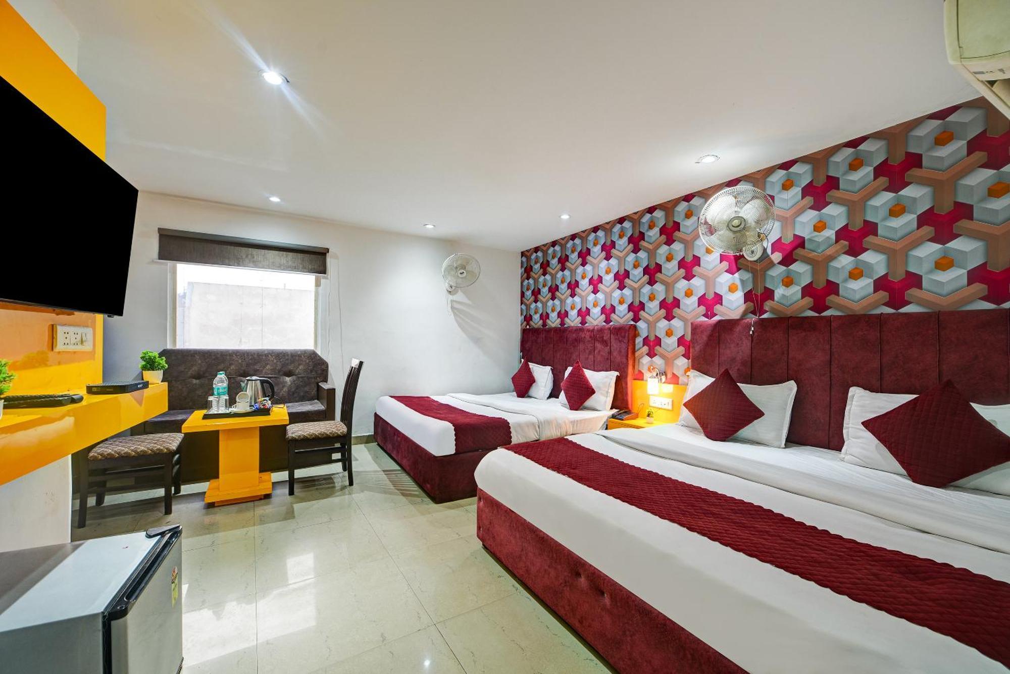 Hotel Platinum With Free Pickup-Delhi Airport นิวเดลี ภายนอก รูปภาพ